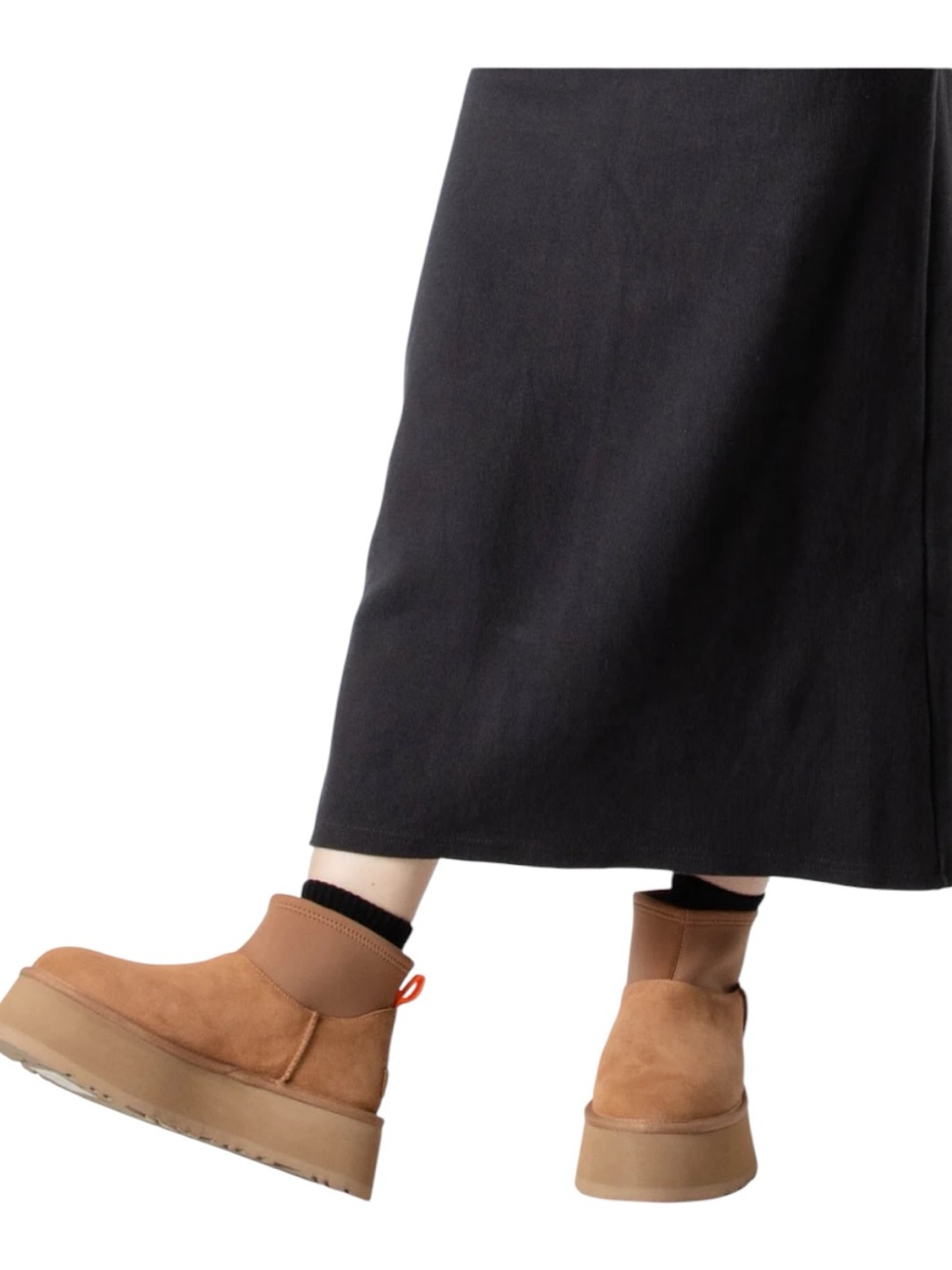 UGG Classic Mini Dipper Women’s Boot In Chestnut - Picture 3 of 15